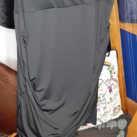 NWT!! Beigai Ruched BLACK Asymmetrical Dress - Picture 4 of 8